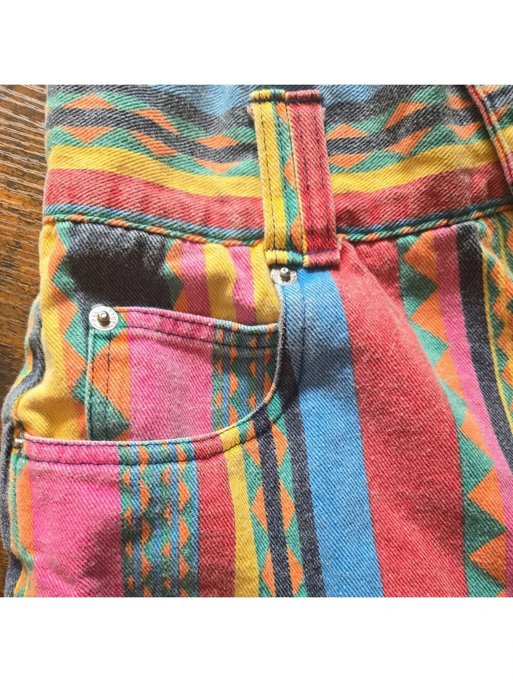 Vtg Womens Aztec High Rise Shorts Colorful Festival Palmettos 28